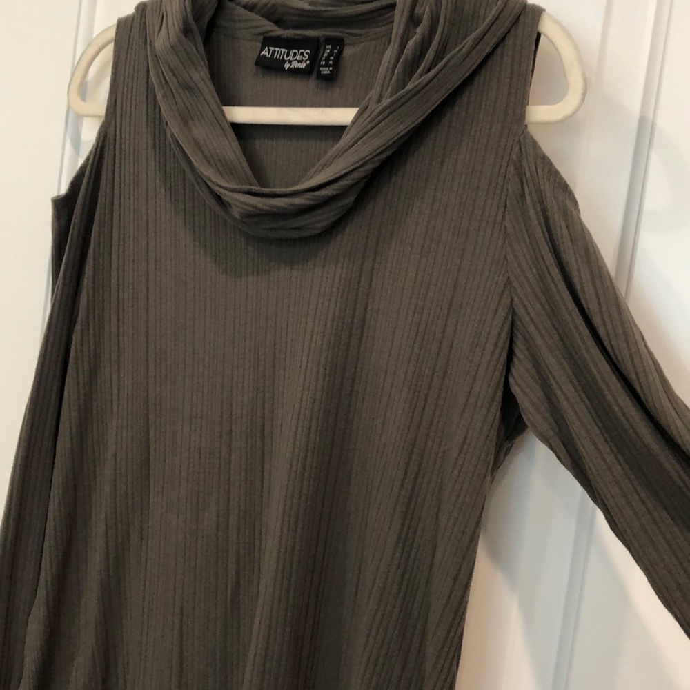 Olive green cold shoulder tunic top